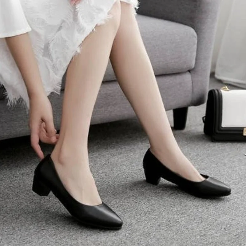 Women\'s High Heels 2022 New Fashion Single Shoes Female Shallow Mouth Work Shoes Women Black Leather Shoes Chunky Heel