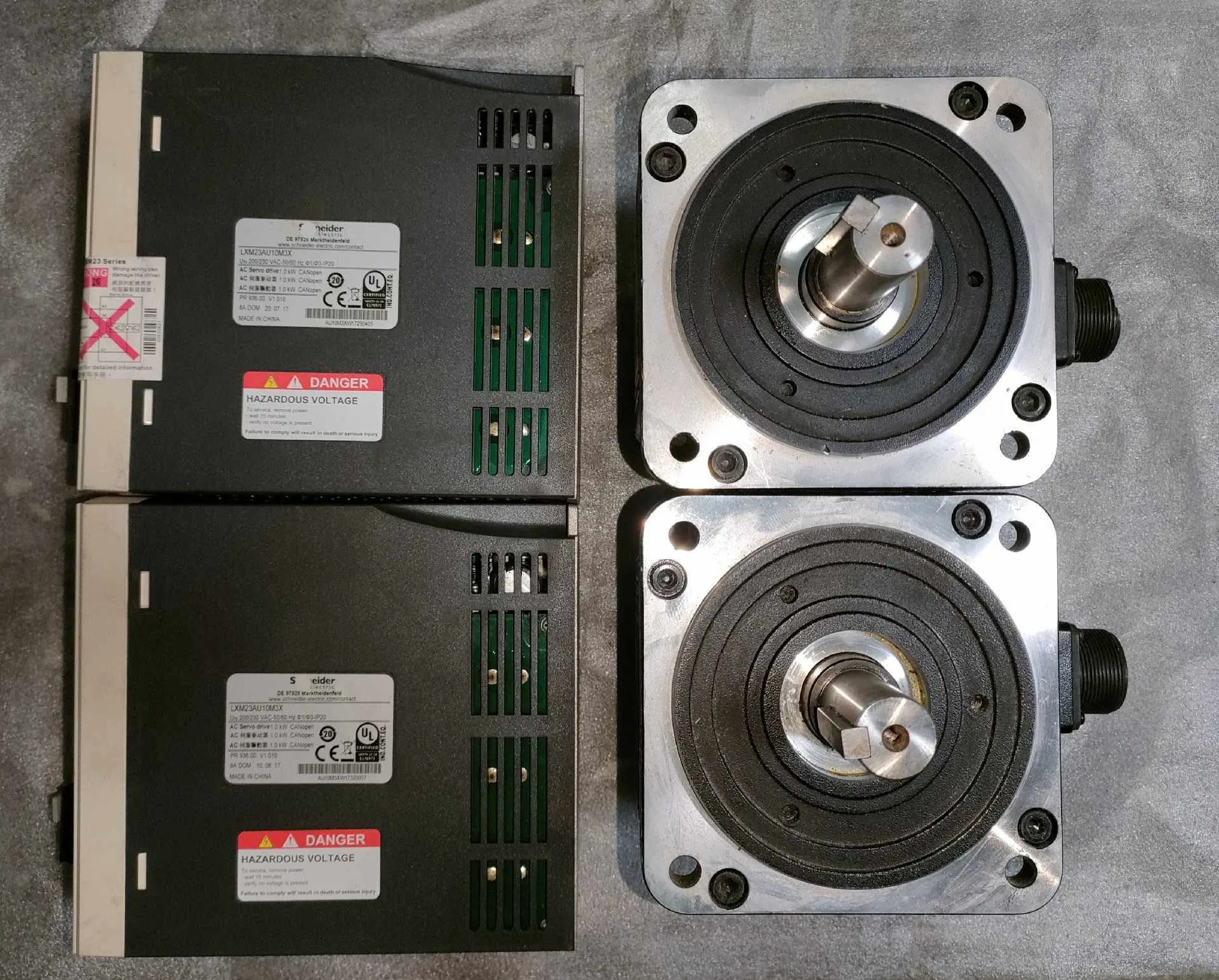 Servo Drive LXM23AU10M3X BCH1302N12A1C para Schneider