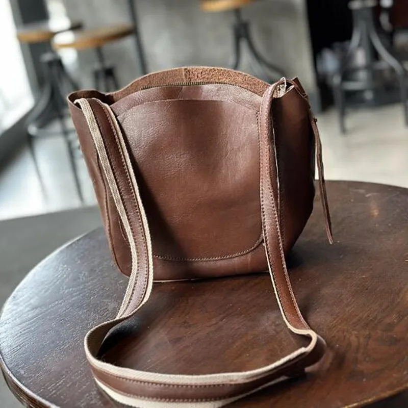 Garbowana torba crossbody ze skóry bydlęcej koreańska skórzana torebka luksusowy Design torby na ramię Crossbody na telefon w stylu Vintage