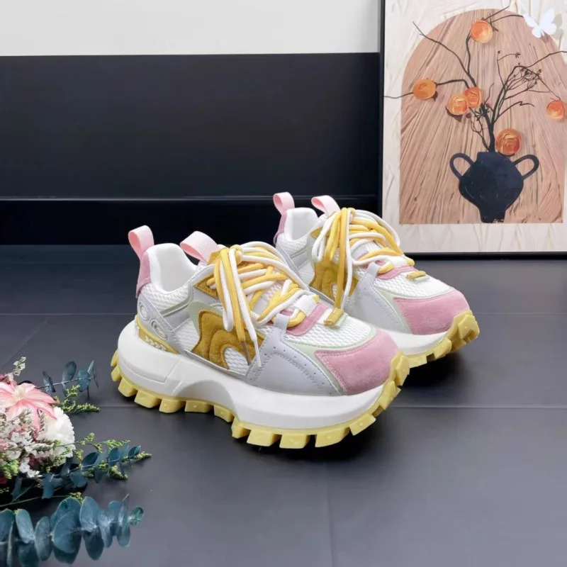 

Новинка 2023 года, женские дизайнерские повседневные кроссовки с цветными блоками допамина, модные универсальные спортивные туфли на толстой подошве Ah Gan