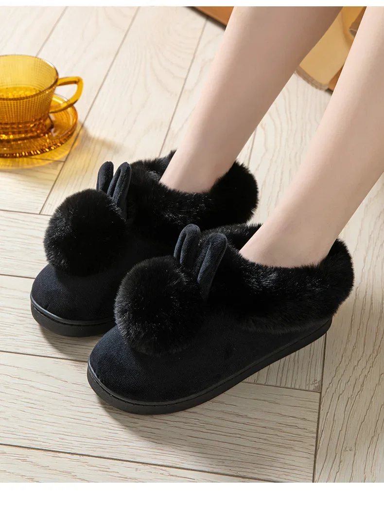 Flauschige Damen-Hausschuhe, flache Luxus-Designer-Damenschuhe, lässige Stiefeletten, elegante, weiche Winter-Hausschuhe mit Flauschfell für Damen. – Detail 18