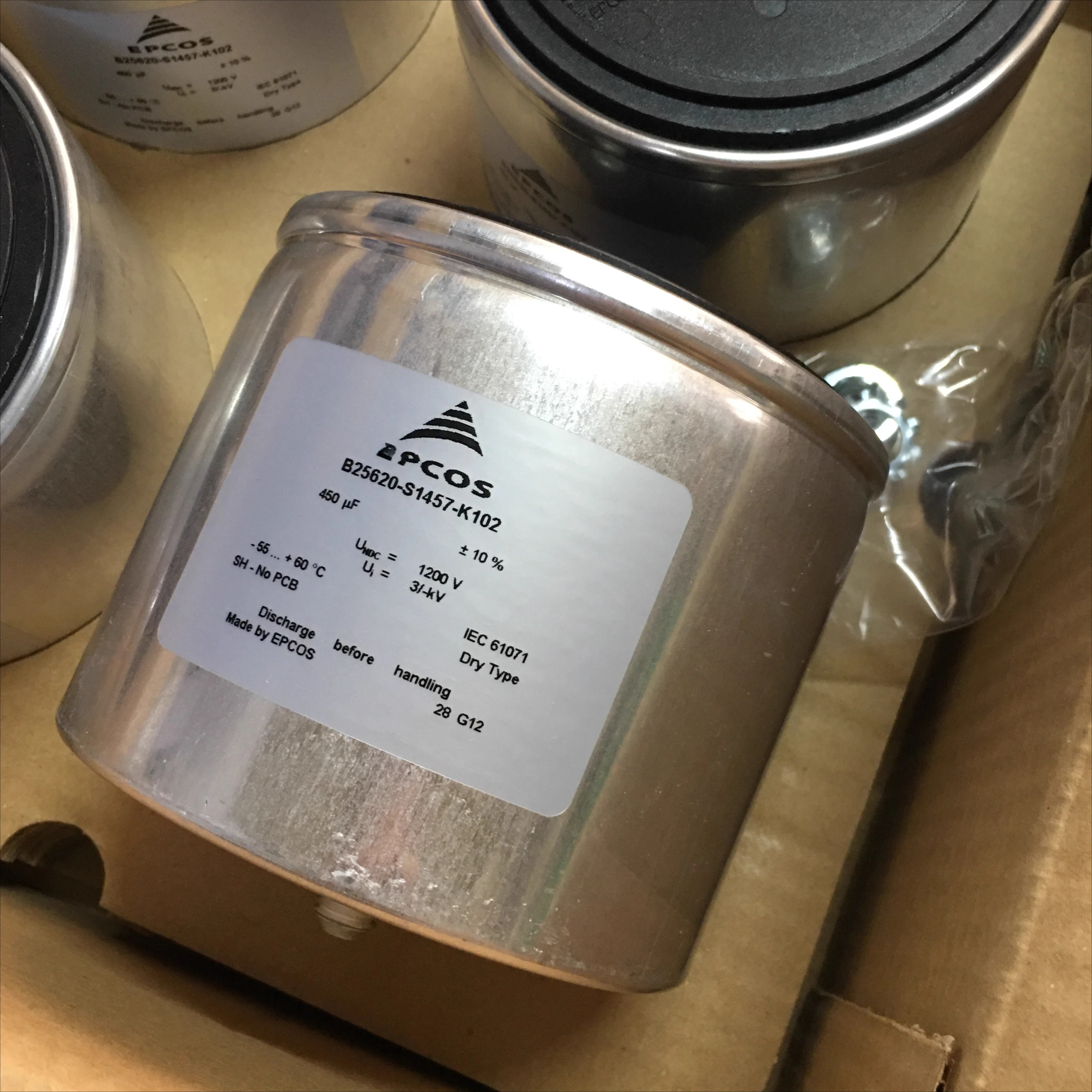 

1Pc B25620-S1457-K102 450UF 1200V High Voltage Filter Film Capacitor