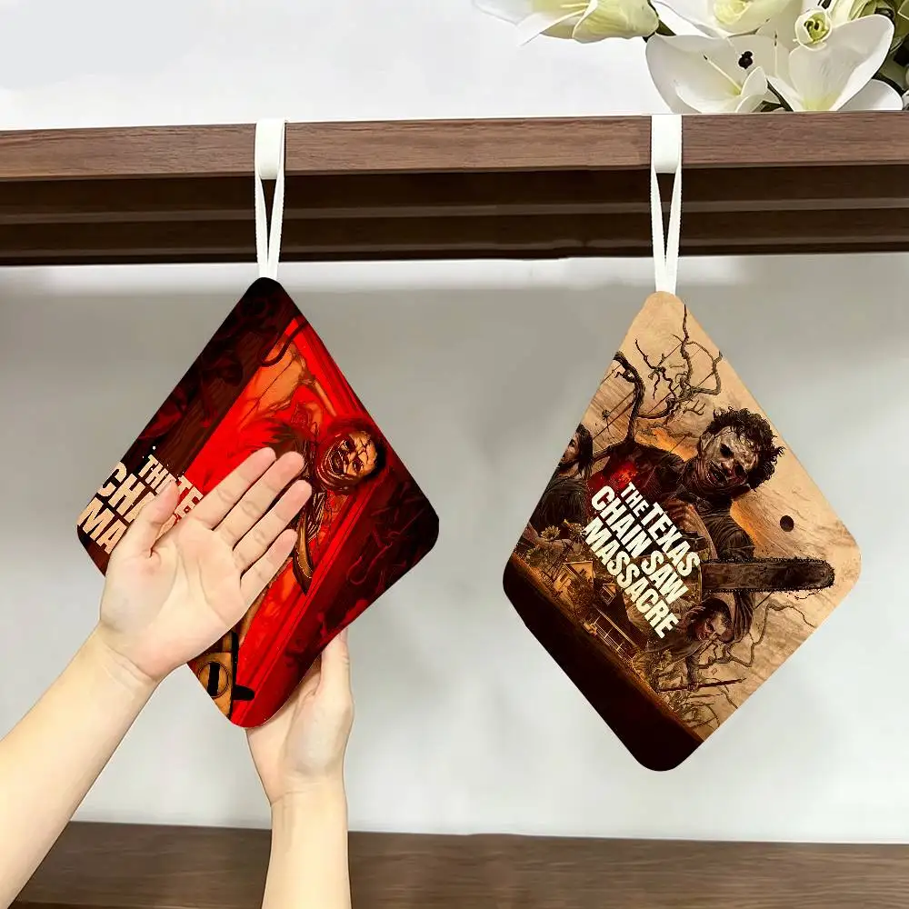 Movie The Texas Chain Saw Massacre Polyester Cotton Hanging Kitchen Towel, Absorbent Hand Wiping Cloth for Daily Cleaning Drying