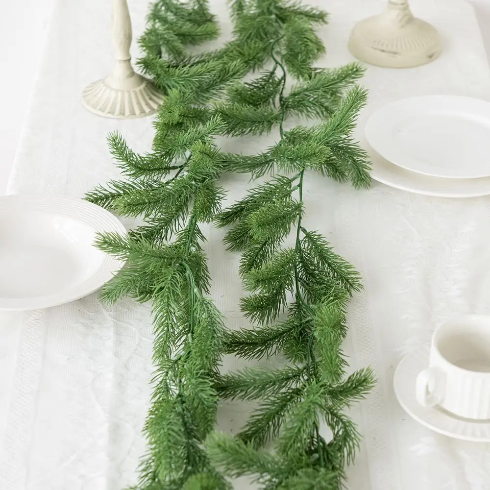 Plantes artificielles, aiguille de pin, vigne, arbre de noël, décor de salle, jardin extérieur, maison, Festival, fête, accessoires de photographie de mariage, 1/2 pièces