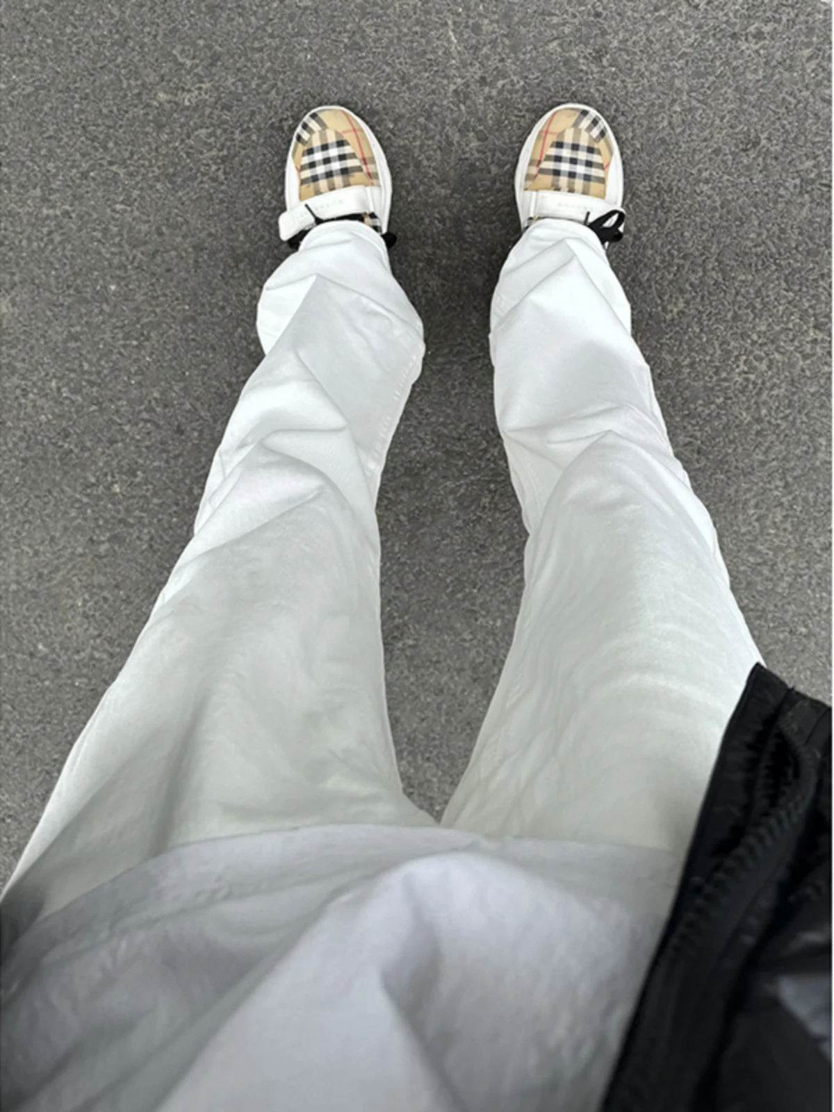 

Pure White Men's Jeans Belt CleanFit Trousers Autumn Winter Style Flared Straight Leg Smoke Tube Pants mid Waist Zipper Fly