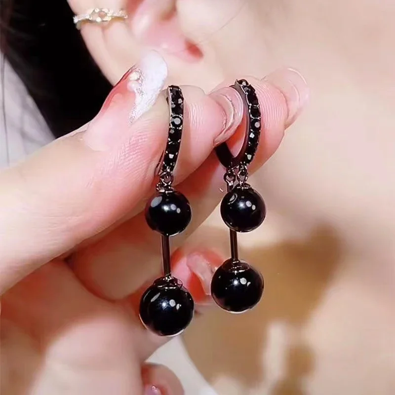

Unique Double Black Round Bead Pendant Earrings for Women New Fashion Simple Temperament Personality Cool Girl Party Jewelry