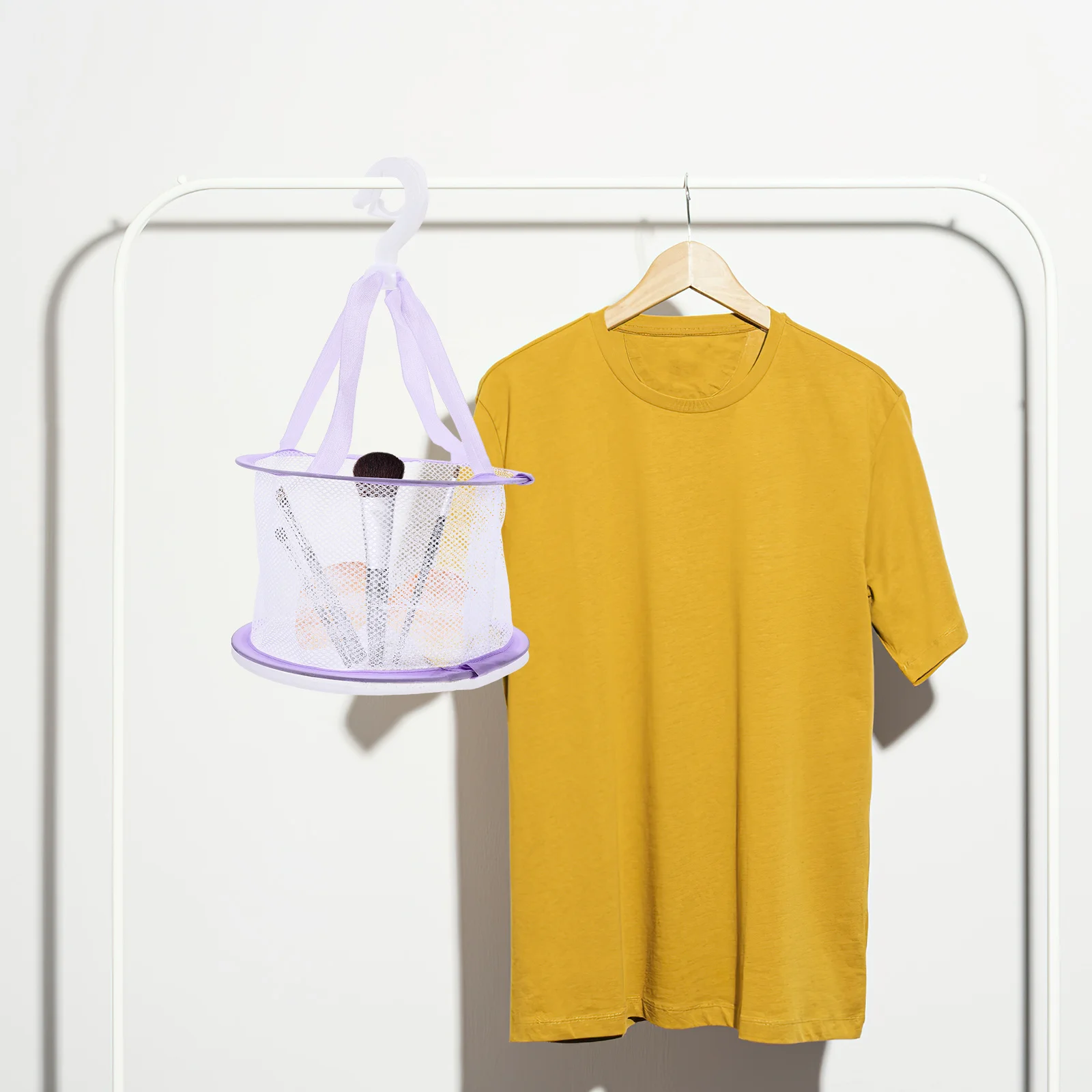 

Drying Mesh Basket Portable Lightweight Makeup Puff Drying Basket Multi-Function Hanging Tool Holder for Sponges Socks