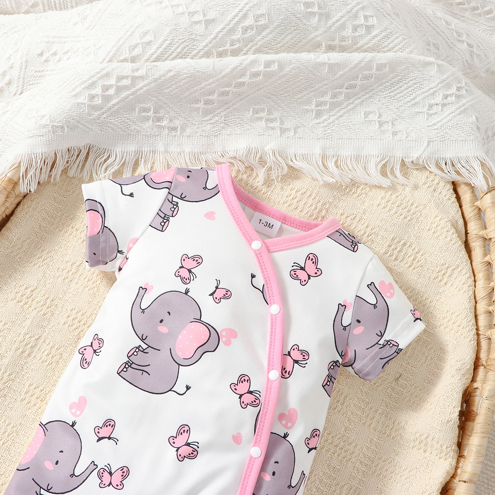 Adorable Elephant Romper Jumpsuit: The Perfect Outfit for Your Little Girl or Boy