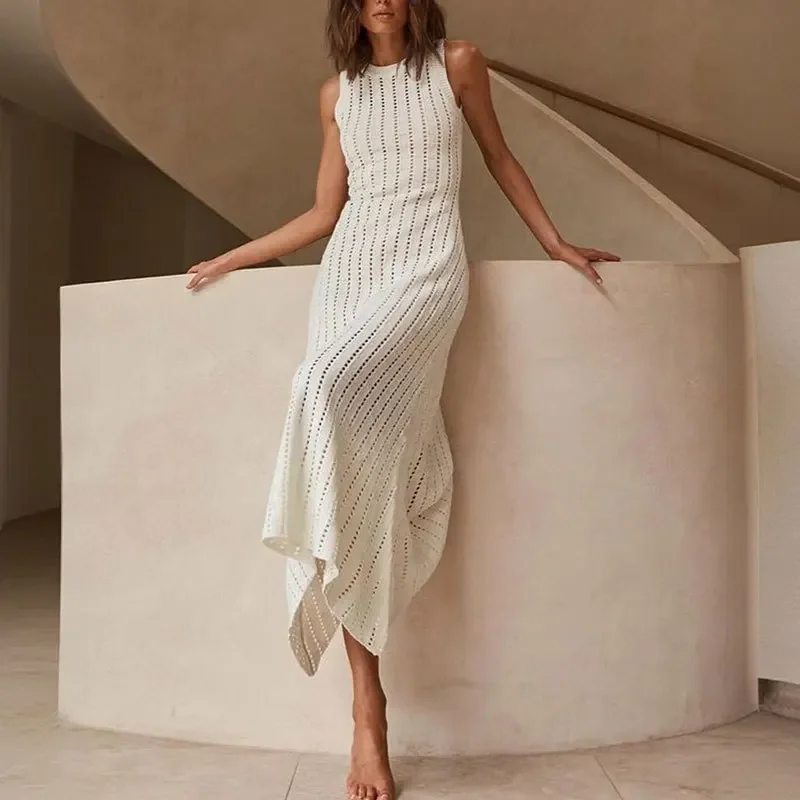 

Beach Vacation Hollow Knitted Long Dress Lady O-neck Sleeveless Vest Summer A-line Dress Simple Solid Color Beach Cover Up Dress