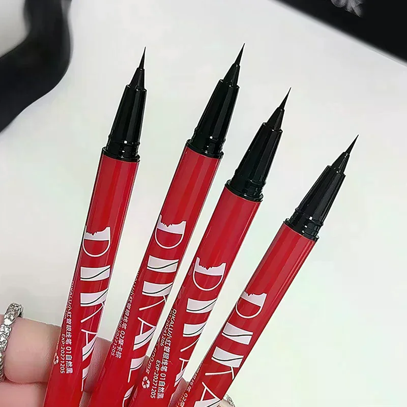 DIKALU Ultrafeiner flüssiger Eyeliner, liegender Seidenraupen-wasserdichter, schnell trocknender, nicht verschmierender Eyeliner, natürliches Eyeliner-Make-up