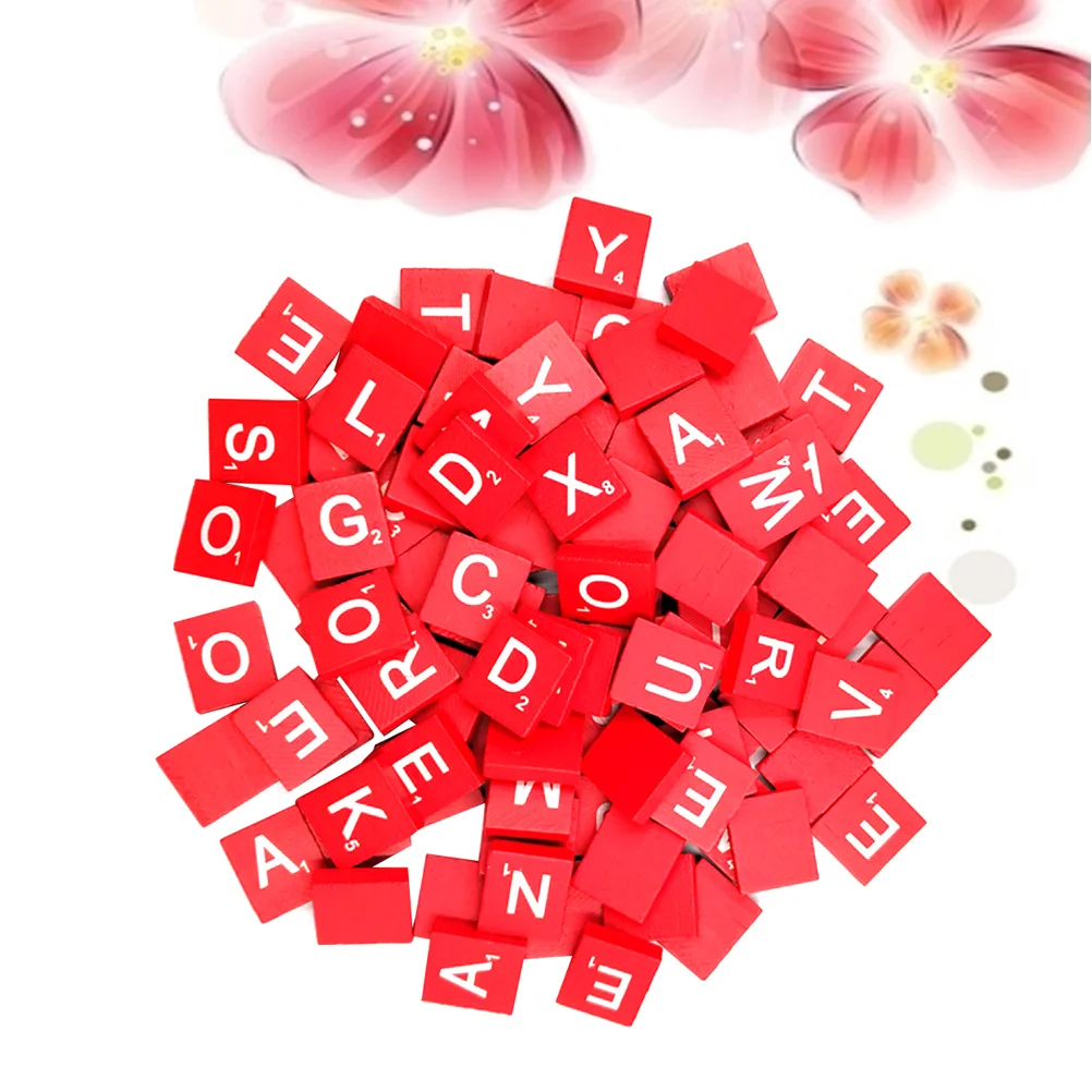 100개 알파벳 퍼즐 천연 빨간색 나무 큐브 DIY 공예 블록 어린이 교육용 아기 나무 조각 장식 게임