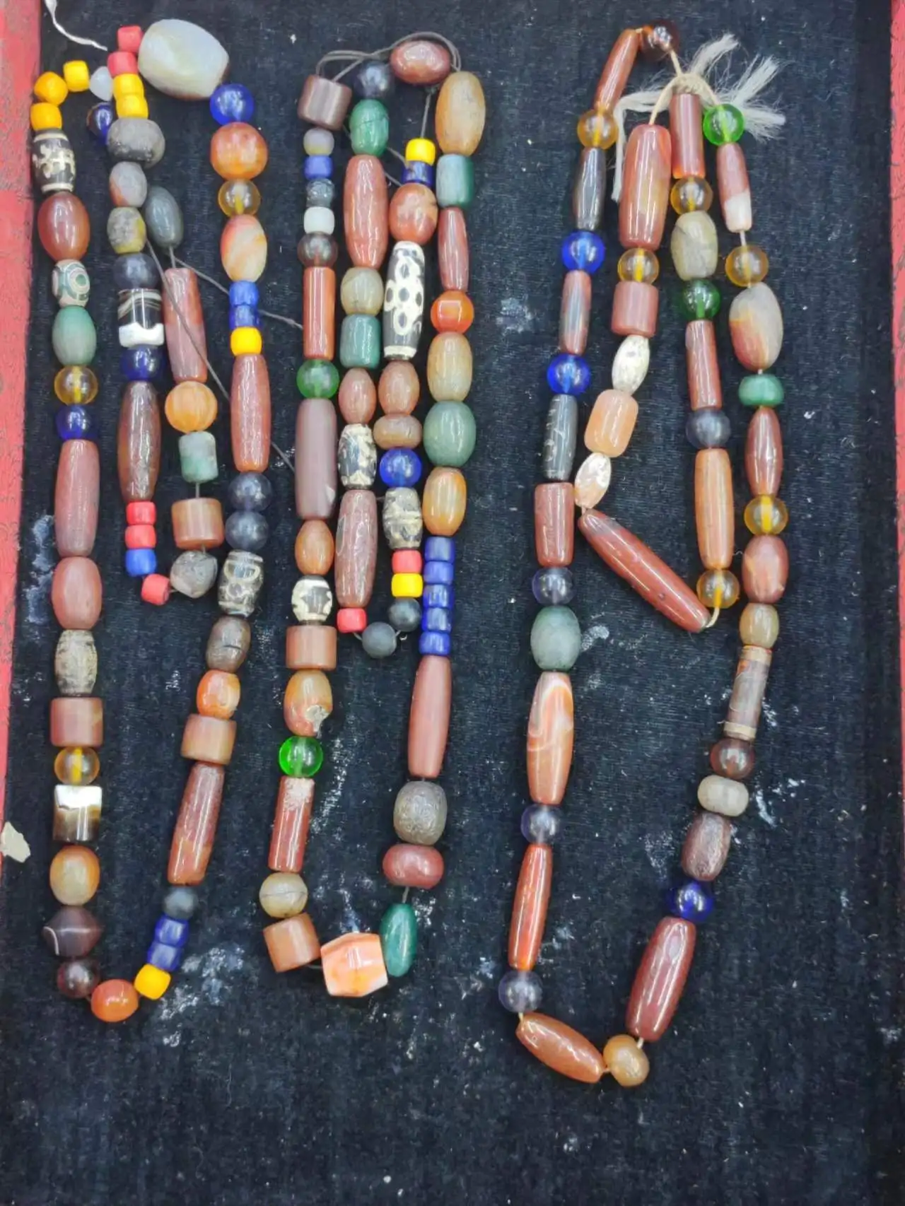 1pcs/pcs Old Weathered natural agate bead Rare unique Collect antiques string them to be necklace for men irregular big stones