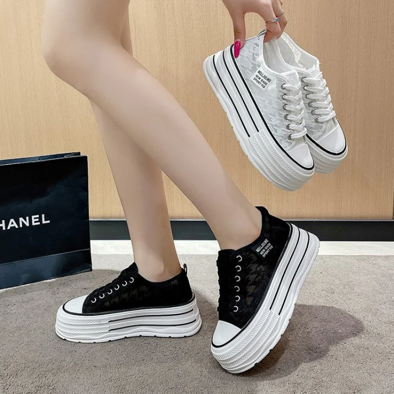 

Summer Thick Sole Height Increase 5cm Mesh Breathable Flat White Shoes for Women 2025 New women's lightweight casual shoes