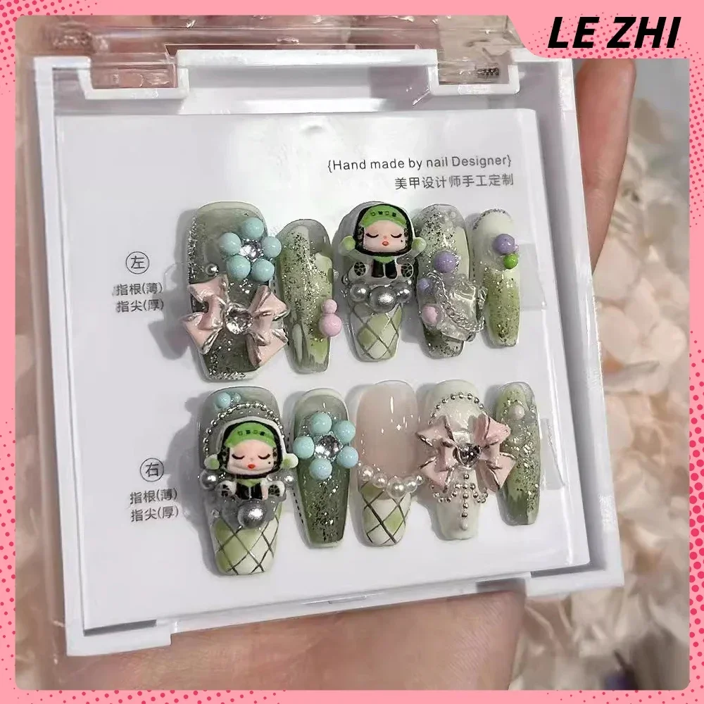 Kawaii Chinese Style 3D Bear Ręcznie robione sztuczne paznokcie Błyszcząca perła Rhinestone Bow Rose Press On Nail Tips Naklejki imprezowe