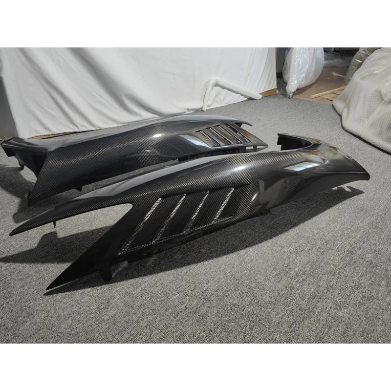 

A-style carbon fiber front fender carbon fiber ventilation front fender body kit for Lamborghini Aventador LP700 LP720 LP750