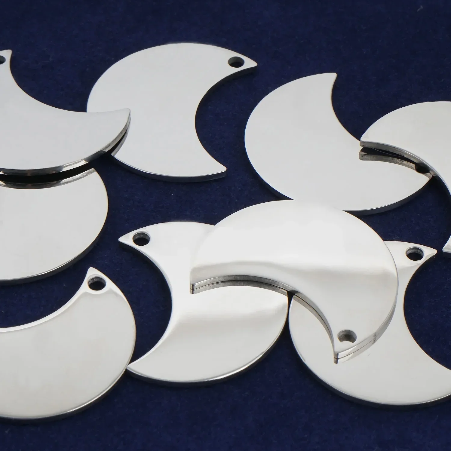 

10 1*3/4 дюйма (25*20 мм) собачья бирка из нержавеющей стали, лунная бирка, супер блестящая заготовка для штамповки, бирка с лазерной гравировкой, подвесная бирка-10397050