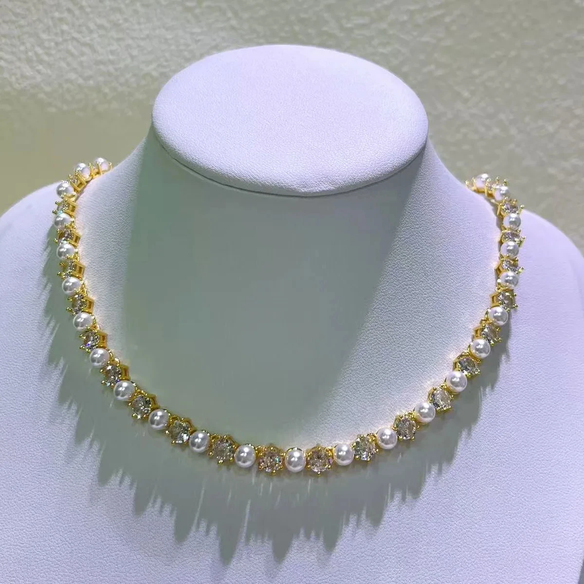 1. Luxury Gema Multicolor Rhinestone Jewelry Set Bear Charm Necklace Earring Bracelet Ring for Women Daily Wear 4
