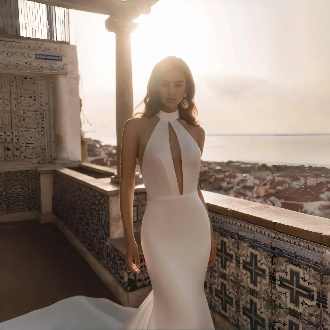 Wishah Customized Mermaid Modern Glam White Satin Wedding Dress Halter Neck Sleeveless Sweep Train Cutout Open Back Birdal Gowns