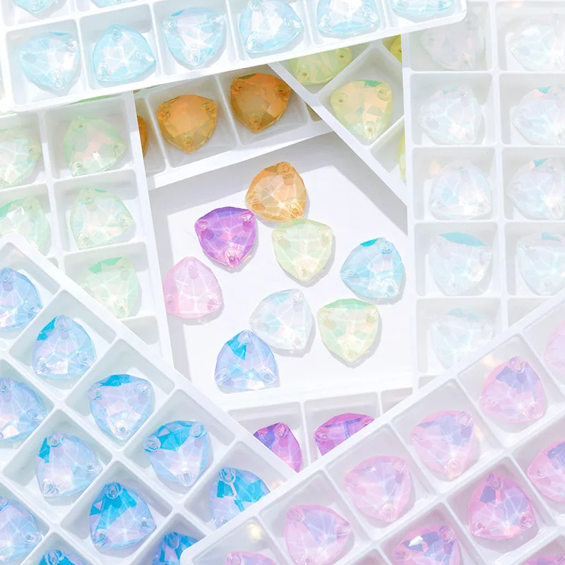 

Fat Triangle Mocha Opal Crystal Glass Sew On Flatback Sewing Strass Stones used for Garment Wedding Dress