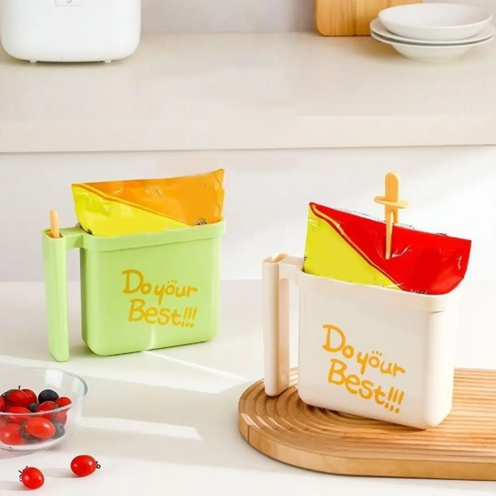 2 Pieces Food Grade Bagged Noodle Bowl Large Capacity Heat-Resistant Instant Noodle Bowl with Fork No Wash