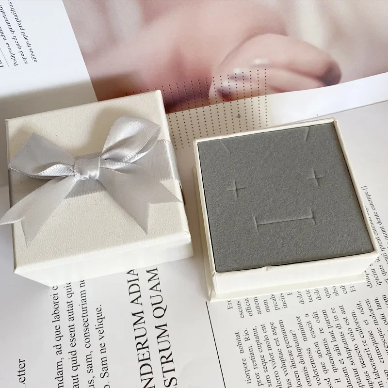 

MDL Муассанит Стиль Красивые подарочные коробки для ювелирных изделий Прямые подарочные коробки для вещания Кольца, серьги и подвески Набор коробок