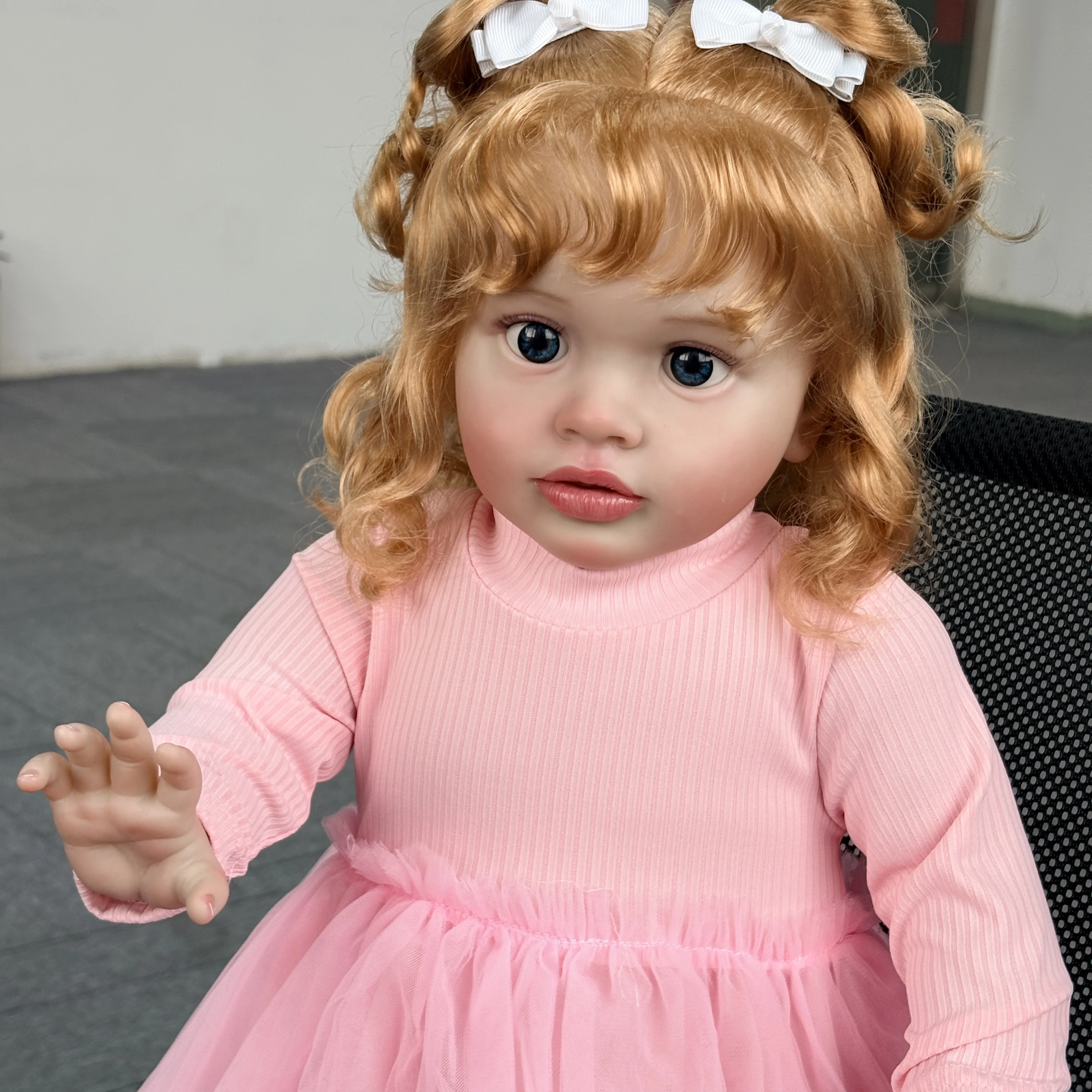 66cm Hand Painted Reborn Pippa 3D Skin with Realistic Visible Blue Veins Lifelike Toddler Girl with Curly Hair Baby Toys