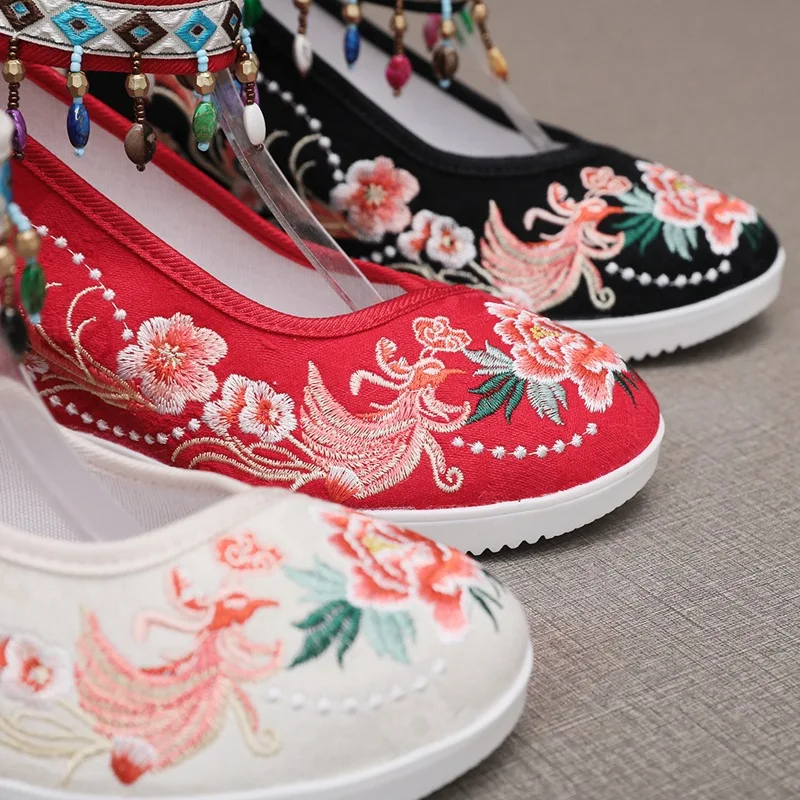 2026 Women's Red Black White Phoenix Hanfu Shoes Chinese Style Tassel Decor Summer Breathable Wedges Shoes Q-287