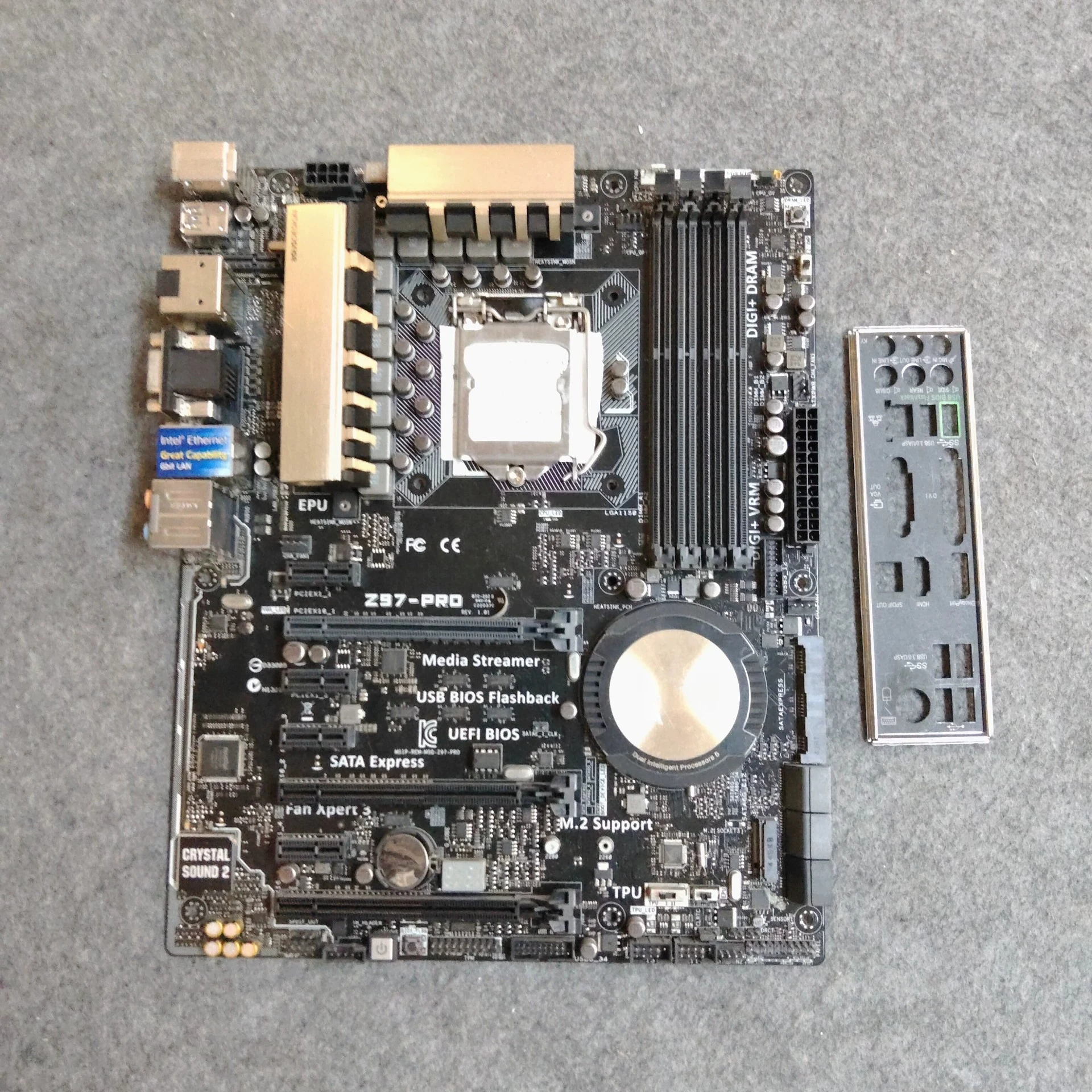 Motherboard Used for  ASUS Z97‑PRO Used Pull Part With Metal I/O Baffle