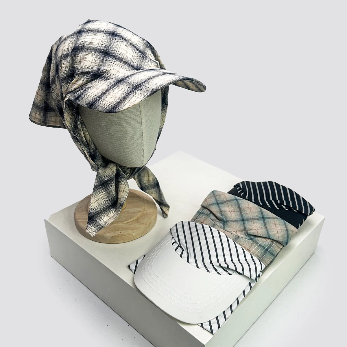 

New Unisex Stripe Plaid Turban Visors Hats Breathable Korean Sunshade Hip Hop Peaked Caps Versatile Personal Fashion ins Niche