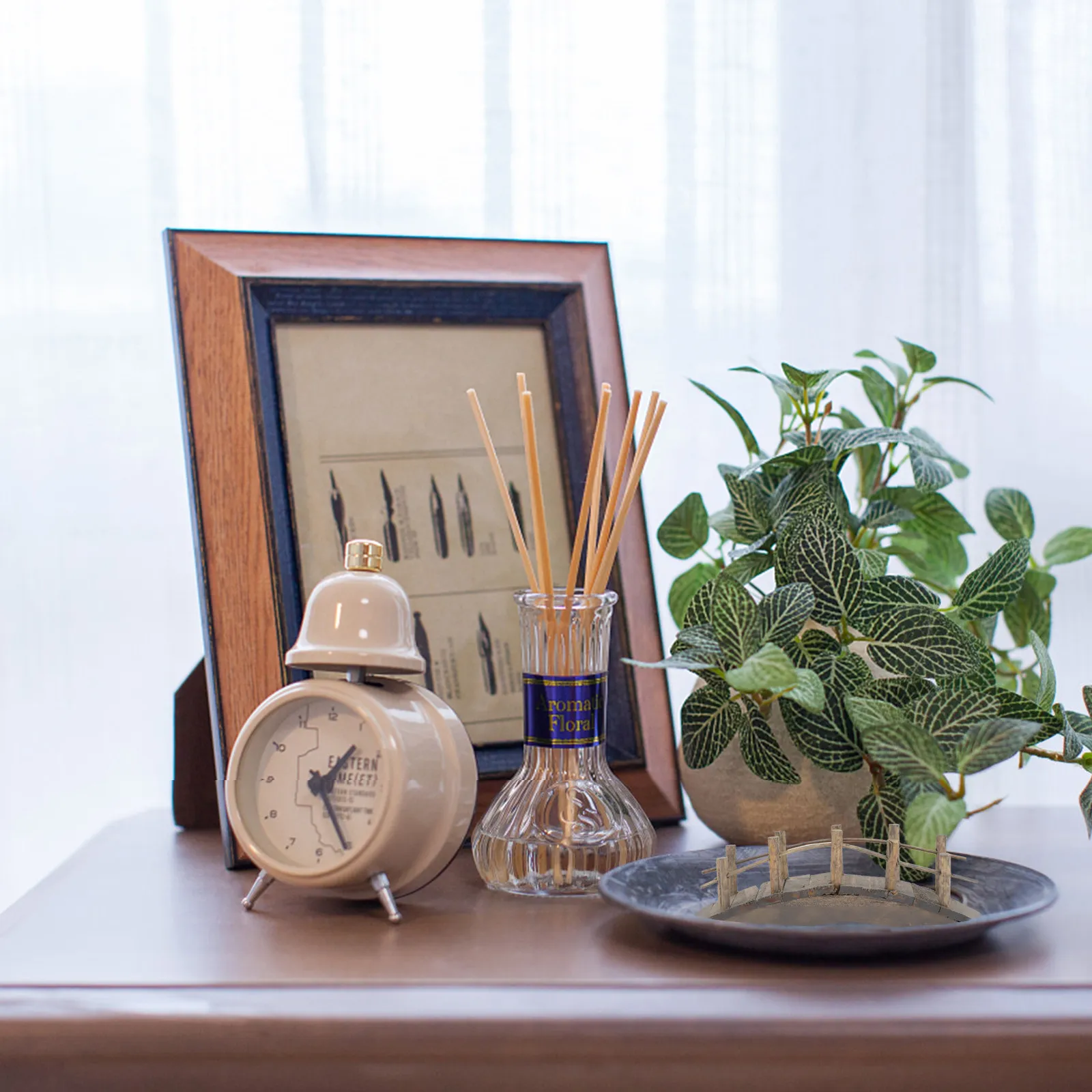 

1Pcs Mini Wooden Arch Bridge Light Brown High Quality Small Scale Simulation for Dollhouse Decorative Scene Accessory