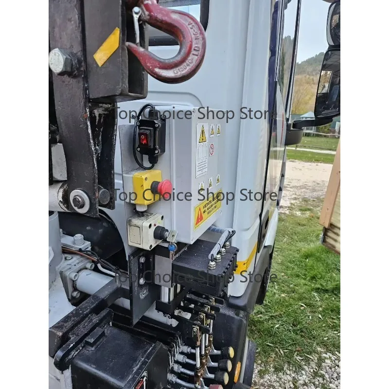 12‑24V Five‑function Joystick Wireless Remote Controller For Lifting Construction Machinery Device