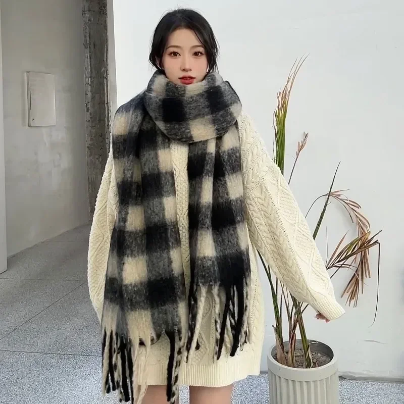 2024 New Autumn Winter Imitation Wool Scarf Female Windproof Thickened Keep Warm Plaid Print Office Long Soft Wear Shawl T151