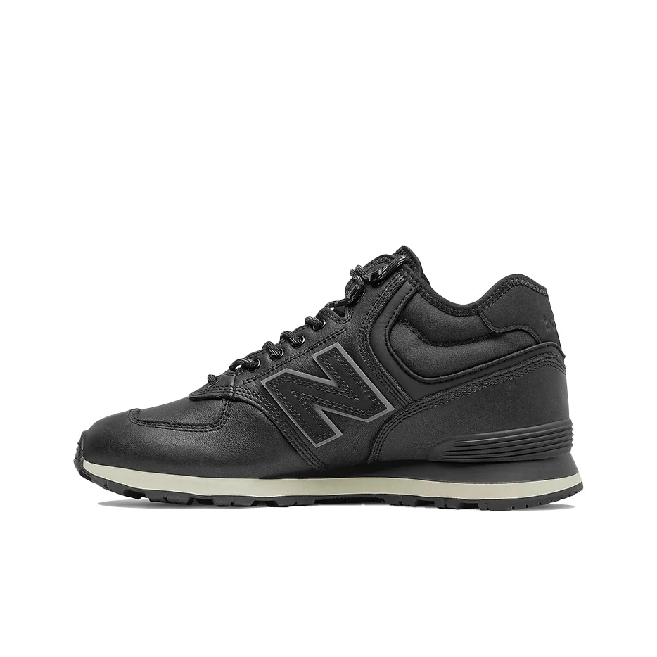 

New Balance NB 574 Retro, slip-resistant, abrasion-resistant, mid-cut, casual running shoe, unisex, black.