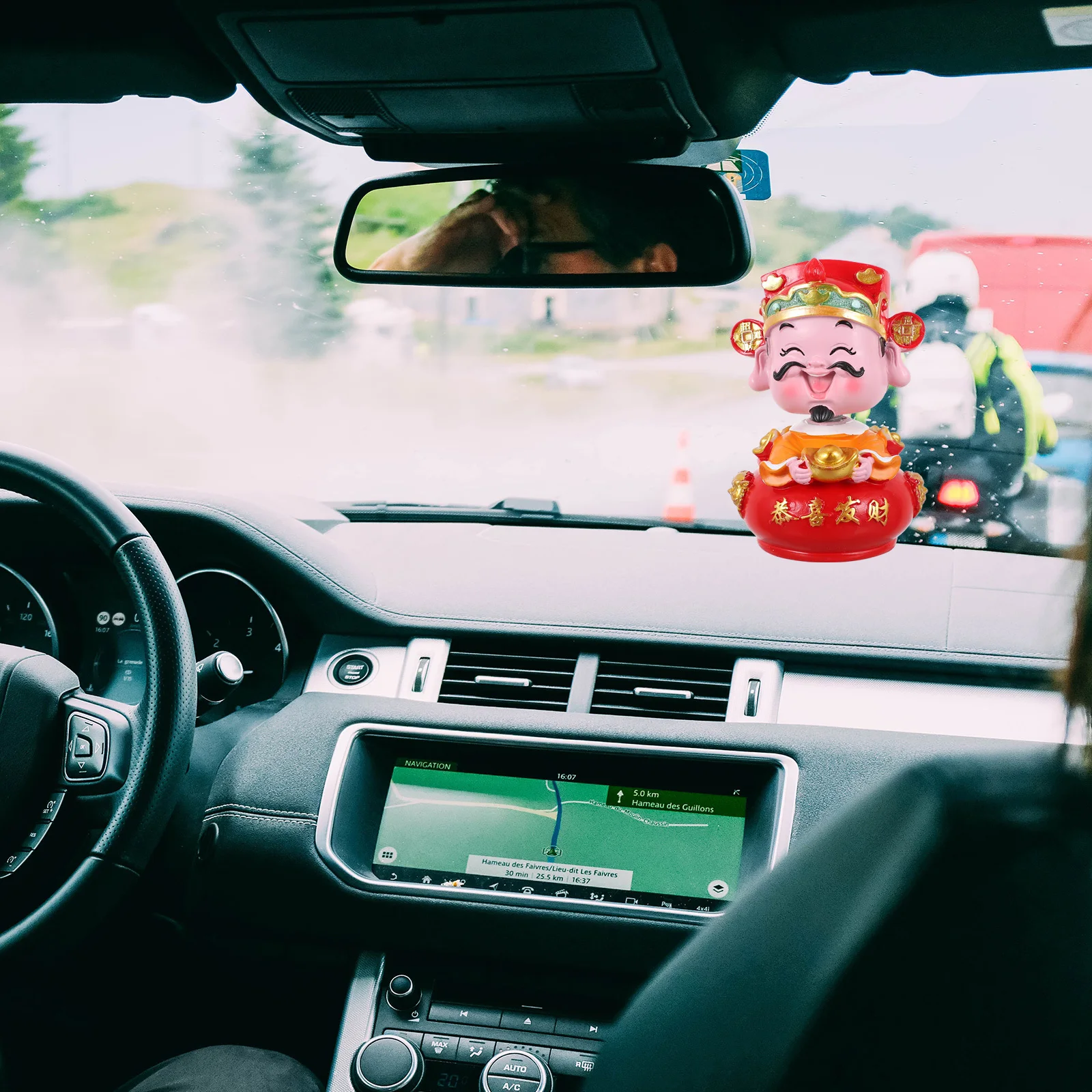 

Resin Shaking Head God of Fortune Ornament Exquisite Feng Shui Decoration for Car Home Office Desk Festival Atmosphere 2022