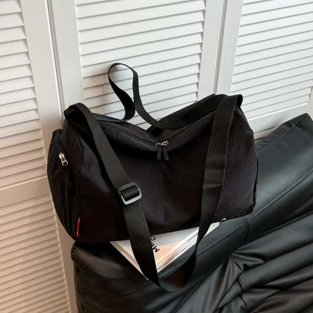 

Trendy Korean Sports Fitness Bag Versatile Large Capacity Travel Luggage Bag Adjustable Strap Cross Body Yoga Satchel Bag Daily