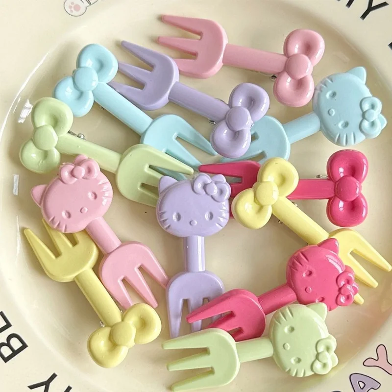 10pcs/set Hello Kitty Creative Fruit Fork Bowknot Colorful Disposable Fruit Cute Dessert Fork Cartoon Figure Party Supplies Gift