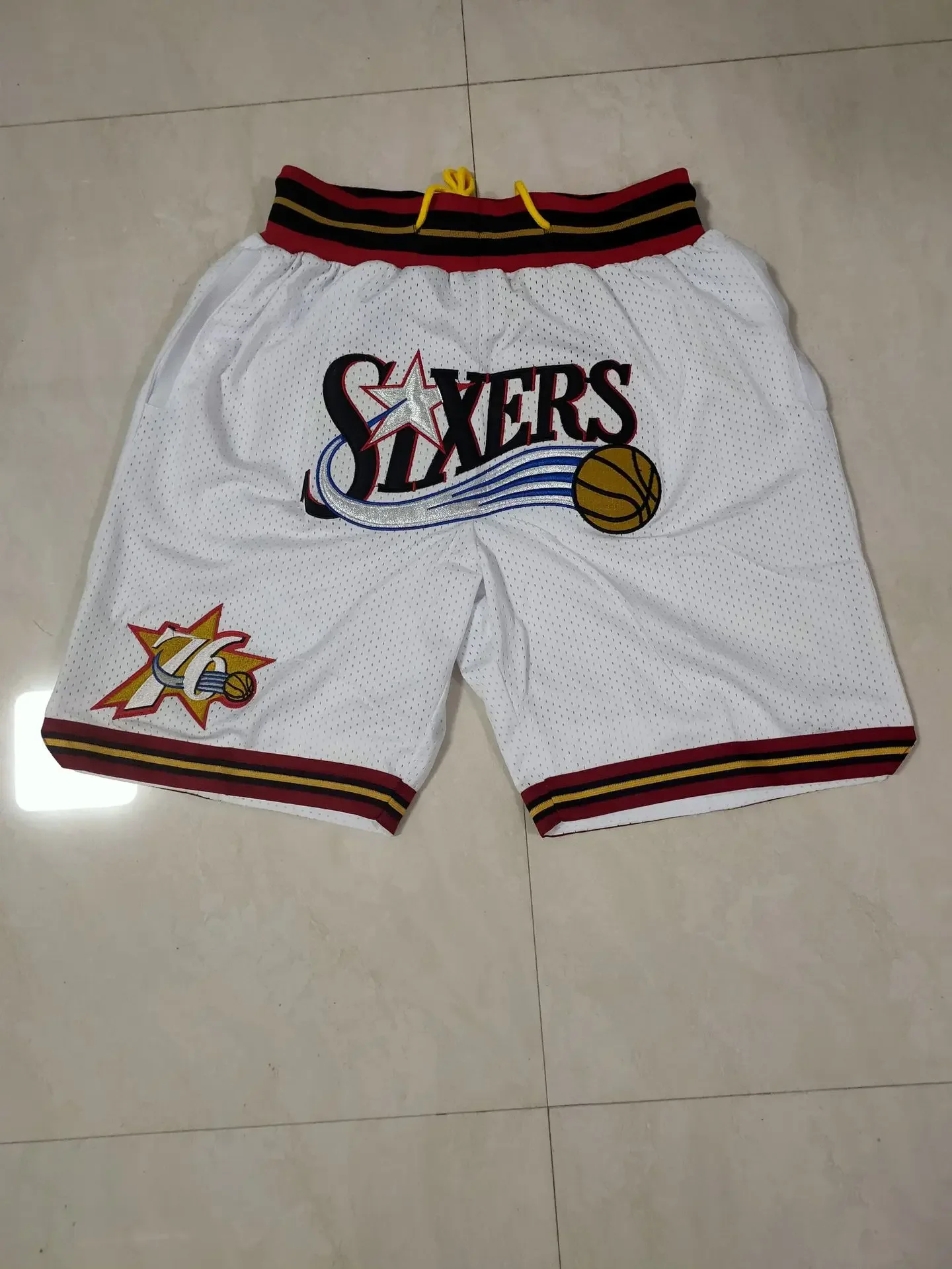 Fashion Basketball Pants Retro Net/dense Embroidery Magic Pocket Shorts Spot Basketball Shorts Men Running Shorts Men