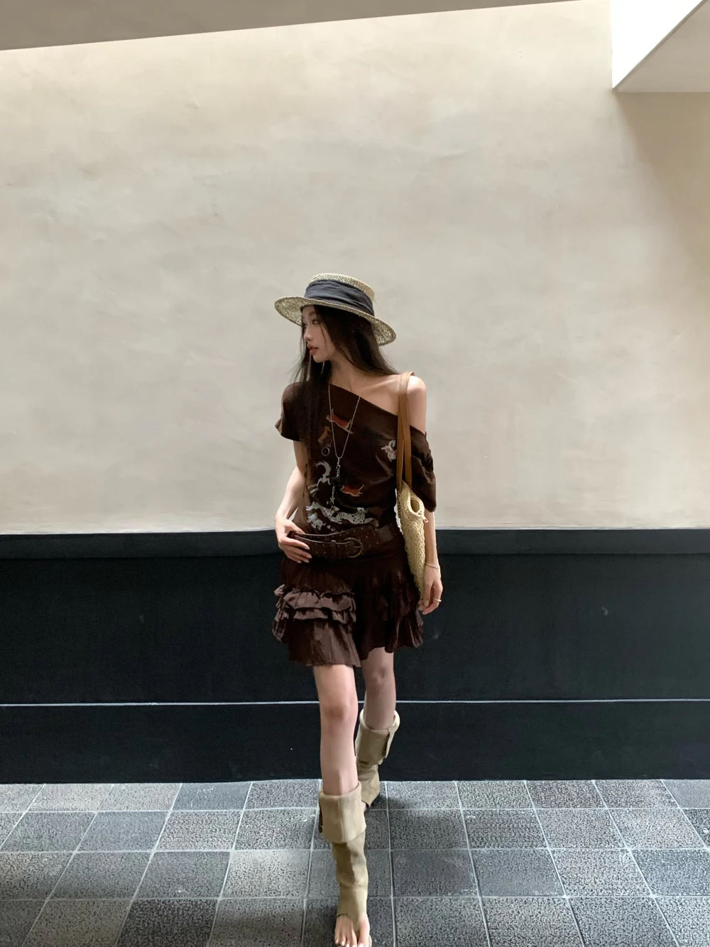 Women Brown Short Skirt Set Sexy Off-shoulder T-shirt Puppy Prints Paired Hotsweet Ruffled Layered Mini Cake Skirt Two-piece Set