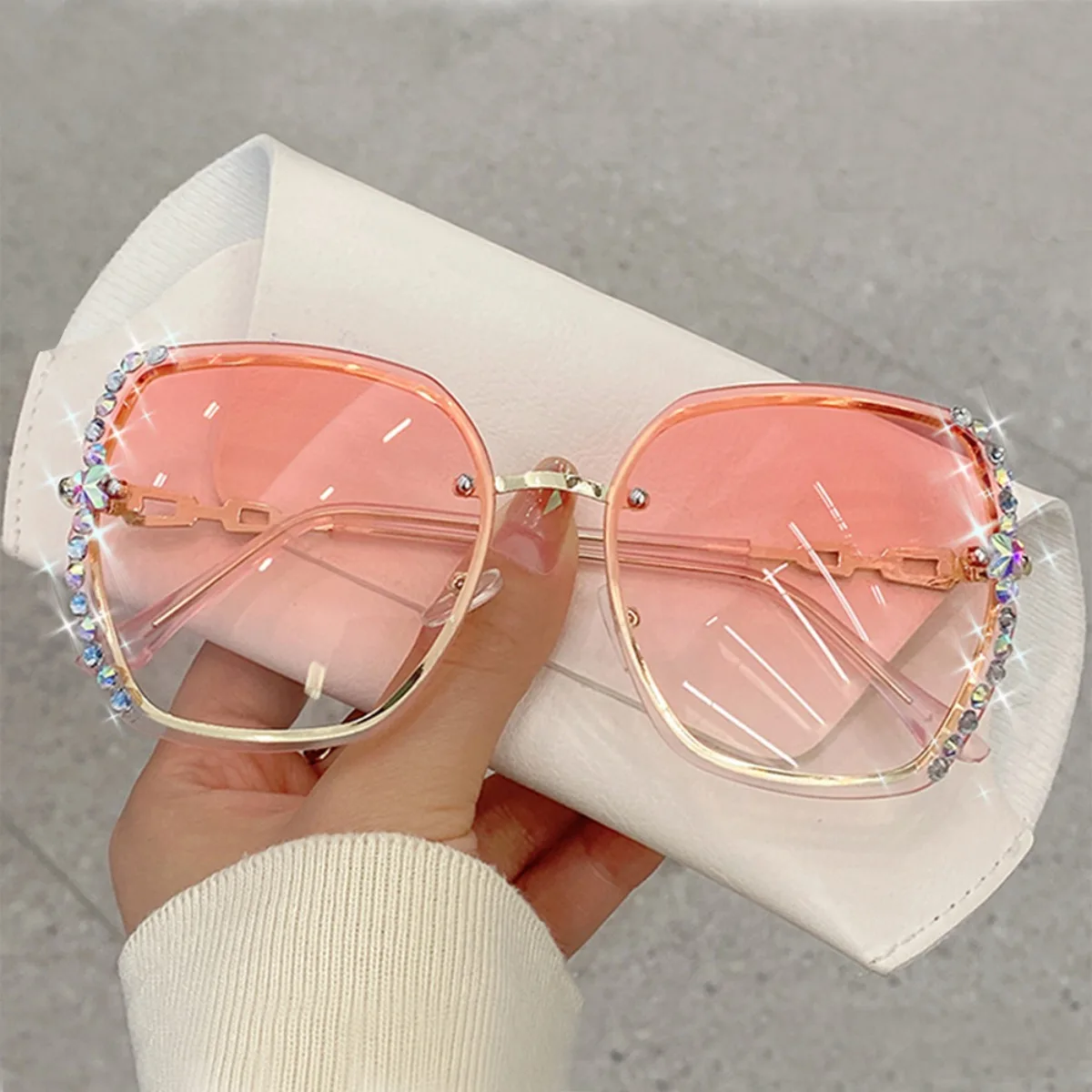 Rhinestone Rimless Women Sunglasses Fashion Tinted Lens Square Frame Sun Glasses Men Women Sunglasses Red Lens Designer DIAMOND Rimless Small  main image 3