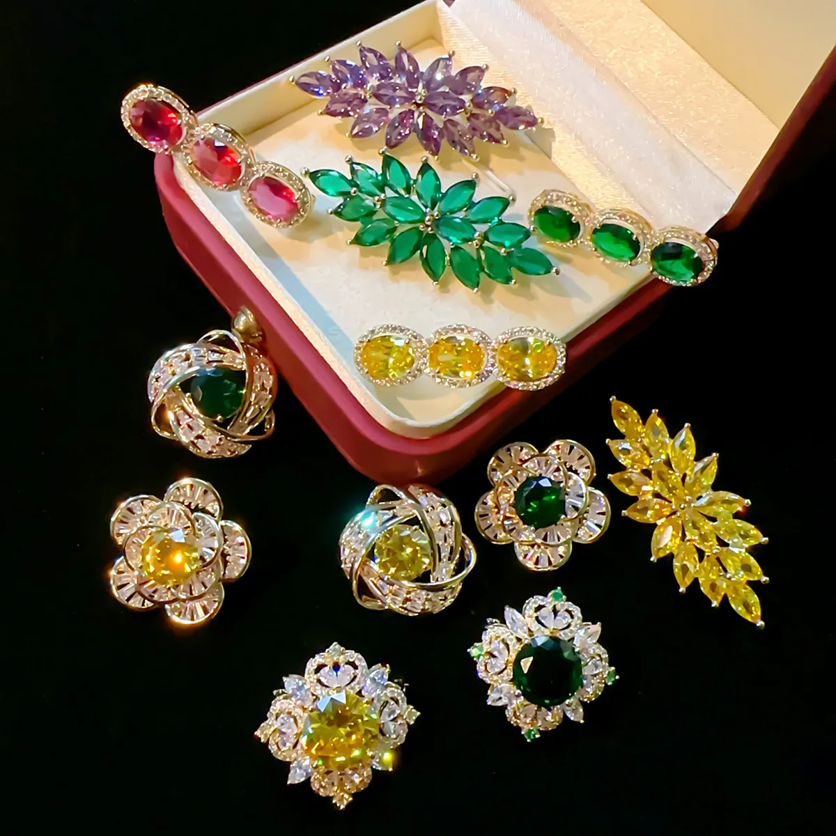 

Luxury Color Cubic Zirconia Emerald Geometry Flowers Brooches for Woman Anti-slip Button Collar Pin Corsage Small Accessories