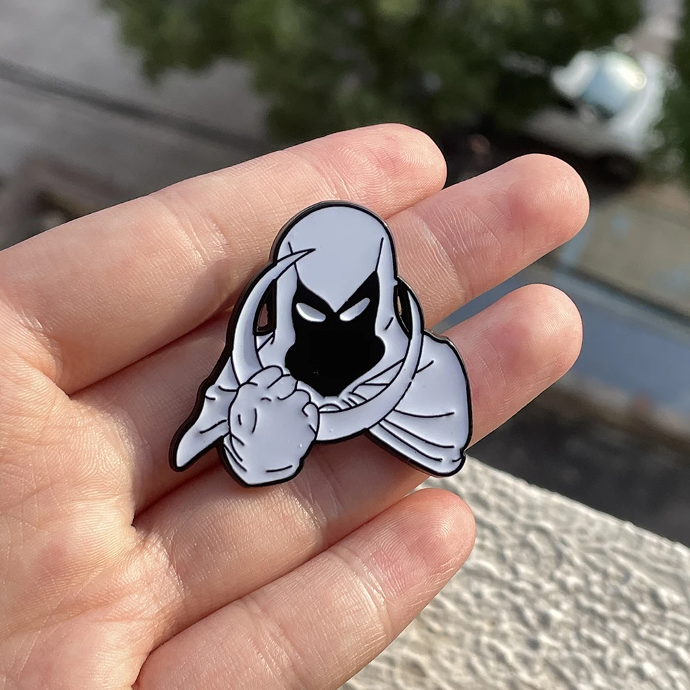 Marvel Series Moon Knight Super Hero Enamel Pin Lapel Brooch Metal Badge Movie Jewelry Accessary Gift