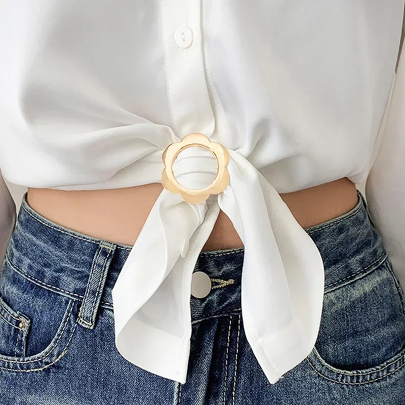 1/4PCS T-shirt Hem Knotted Brooch Ring Clothing Accessories Fashion Waist Metal Corner Knotted Clasp Silk Scarf Shirt Buckles