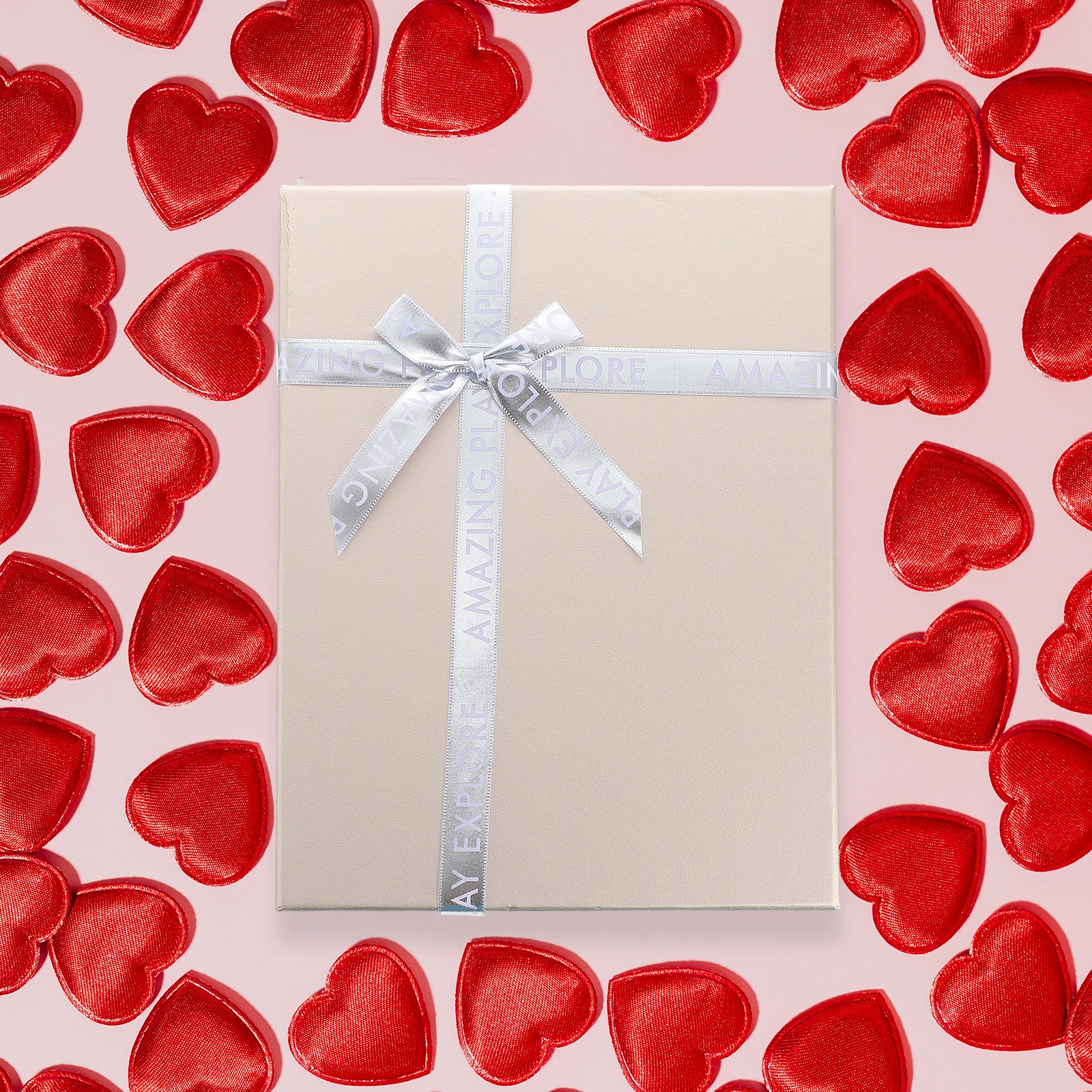 

1Pcs Gift Box Bowknot Festival Gift Holder Birthday Packing Case Suitable for Perfume Lipstick Candy Craft Storage