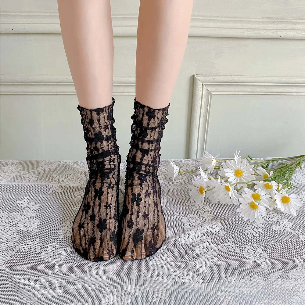 Girls' Fashion Summer Hollow Out Soft Fresh Lace Flower Chic Socks for women Breathable Mesh Thin Sokken Dropship
