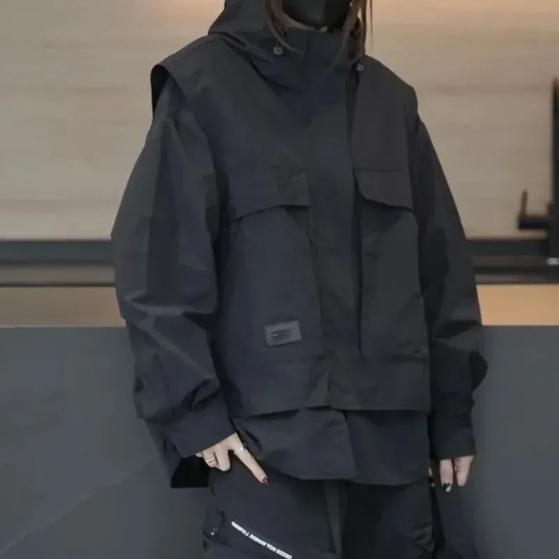 

Men's Loose Fit Hooded Jacket With Multiple Pockets Casual Outdoor Wear Lightweight Design For Autumn And Winter Seasons