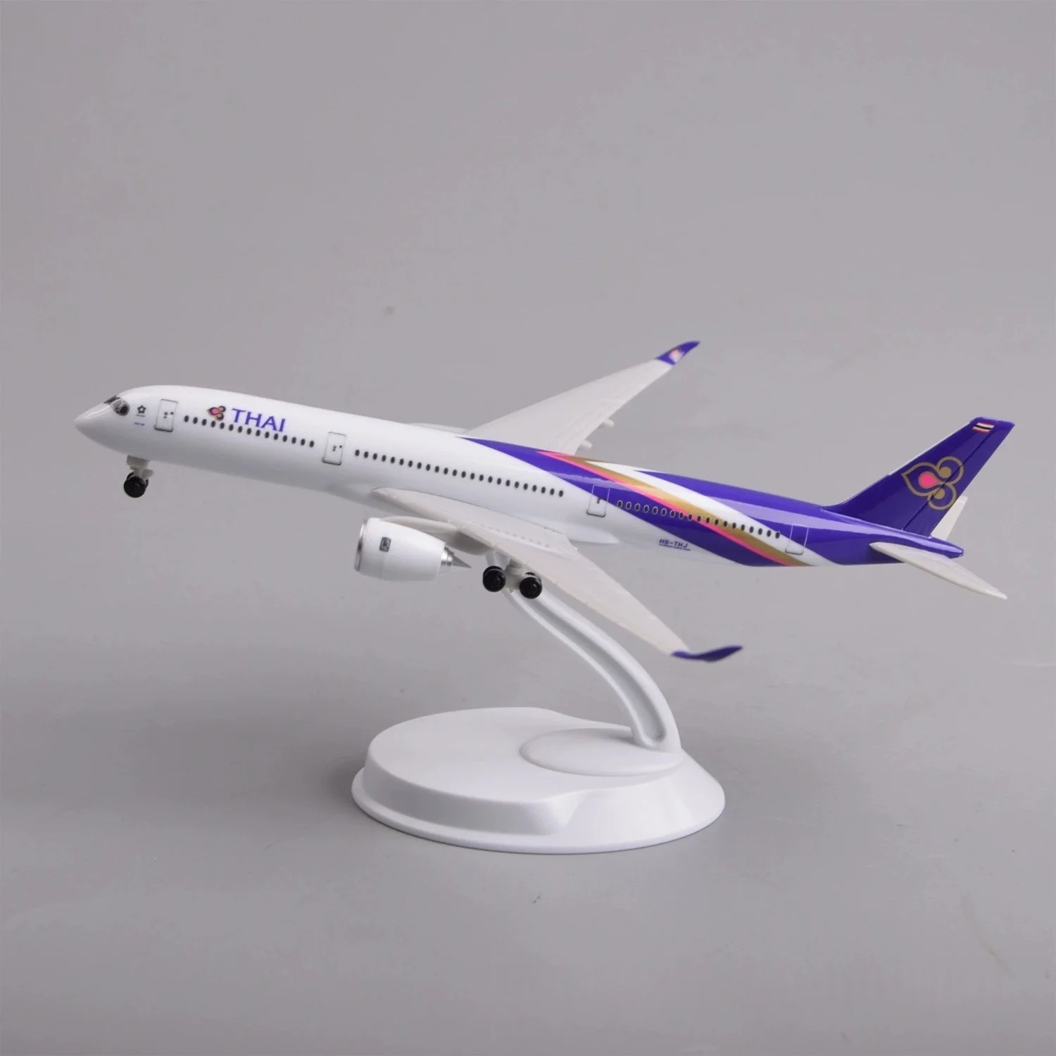 A350 Thai Airways Air-bus 350 Plastic Model 20cm Scale Aircrafts ABS Airplane Model Kit Adults Fun Collectible Miniature
