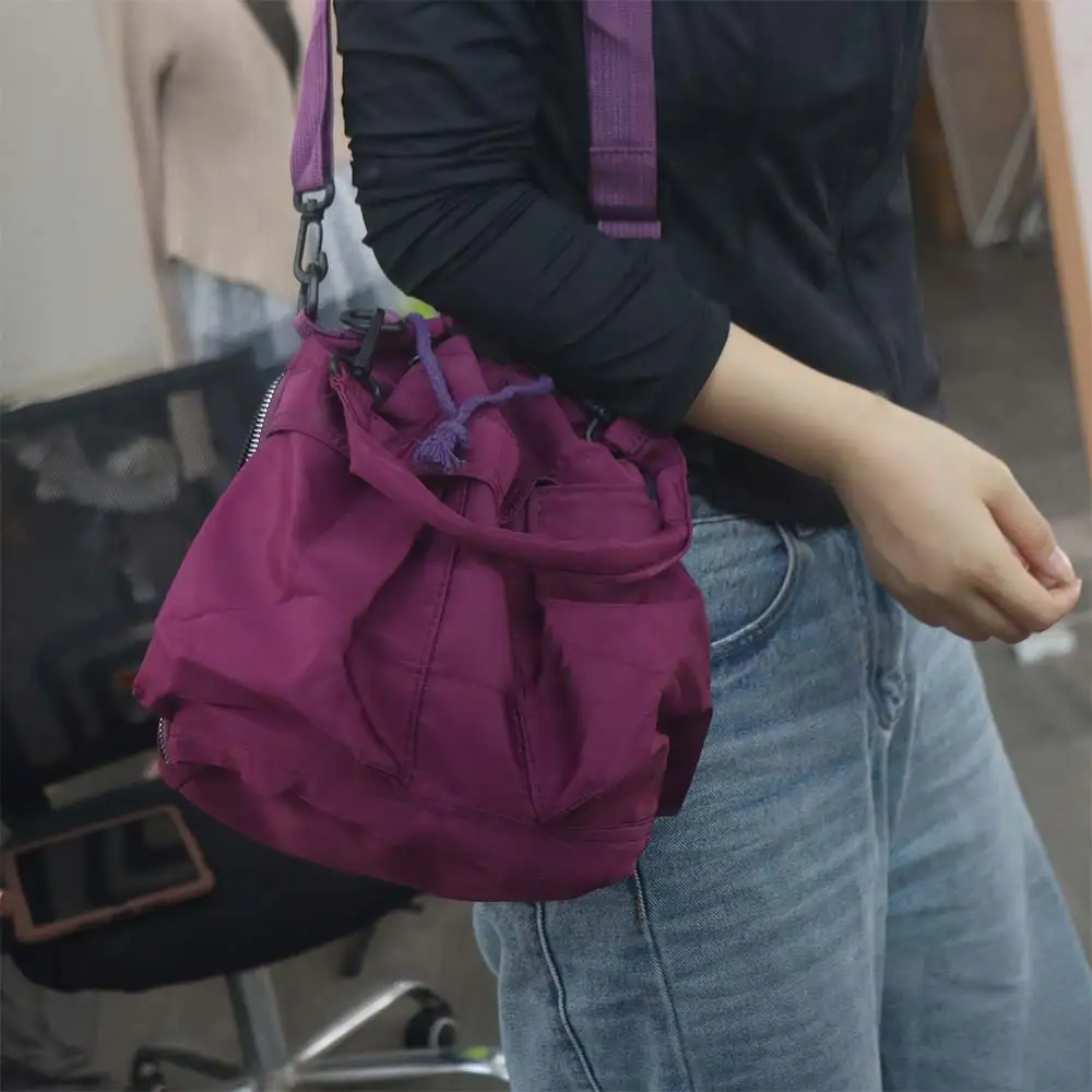 

Portable Women Drawstring Bag Korean Style Large-capacity Phone Crossbody Purse Casual Adjustable Solid Color Shoulder Bag Gym