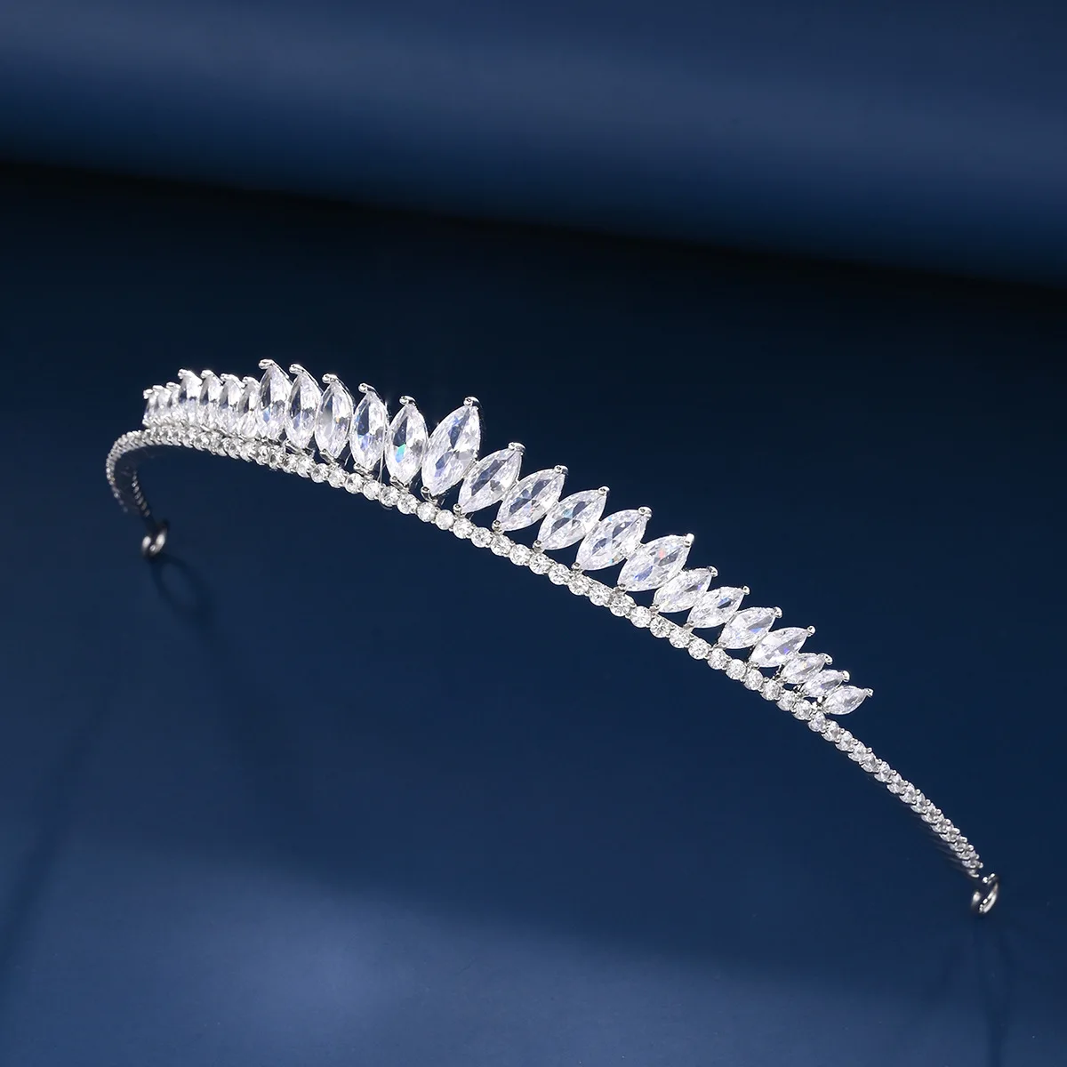 

Роскошная свадебная тиара для свадьбы, аксессуары для волос, циркониевые короны, диадемы для женщин, 15-летние вечерние украшения для волос невесты, головной убор