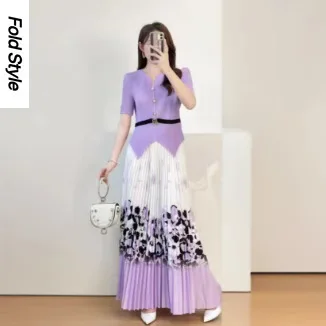 

2025 Summer New Fashion Design Waist Top Printing Color Matching Large Pendulum Skirt Two-piece Set Women's Clothing