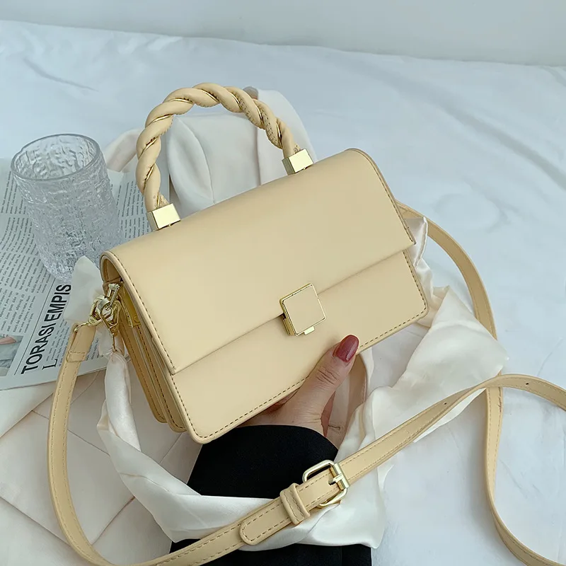 

2025 New! Trendy Women's Small Square Bag – A Fashionable, Simple Handbag with Versatile Shoulder & Crossbody Styles